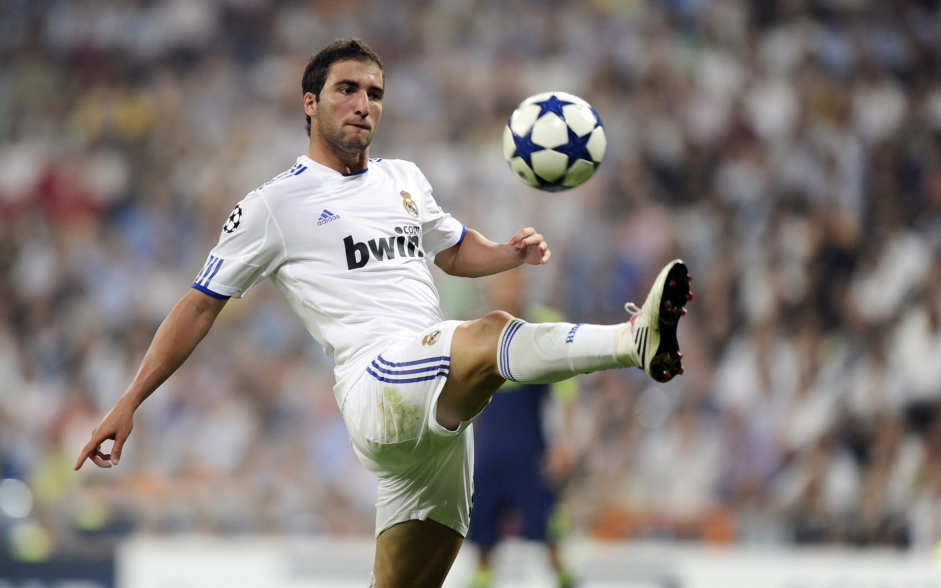 凯恩关键战不手软，委内瑞拉对阵雷恩成试金石