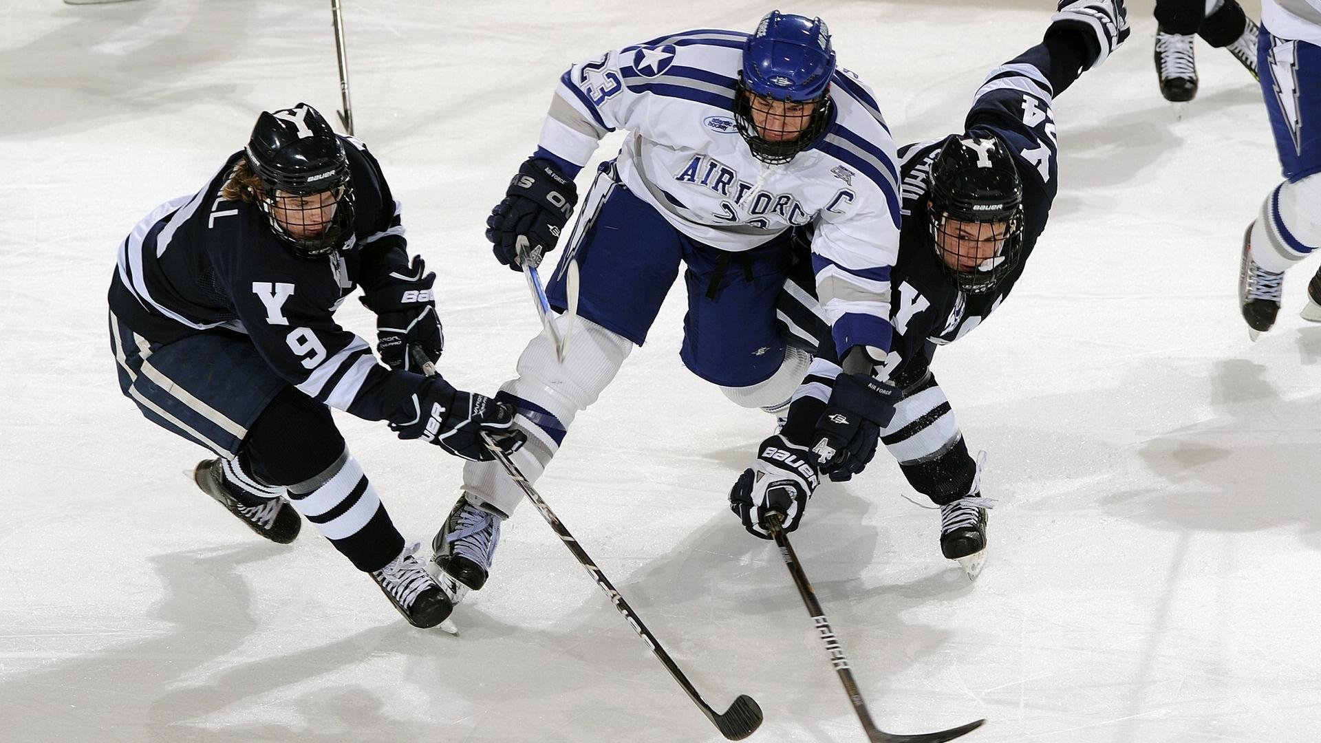 布克撕裂魔术，公牛重剑无锋的逆袭之夜