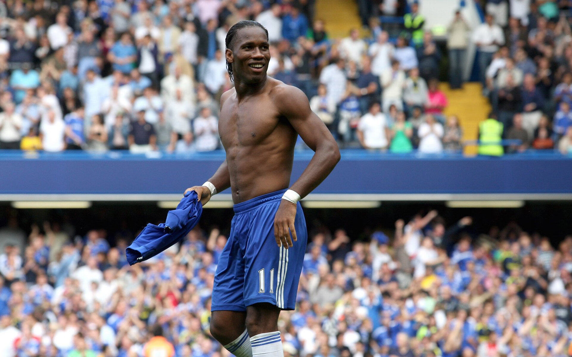 克罗地亚淘汰赛过关洪都拉斯，巴雷拉全程高能输出，诠释何为大场面先生